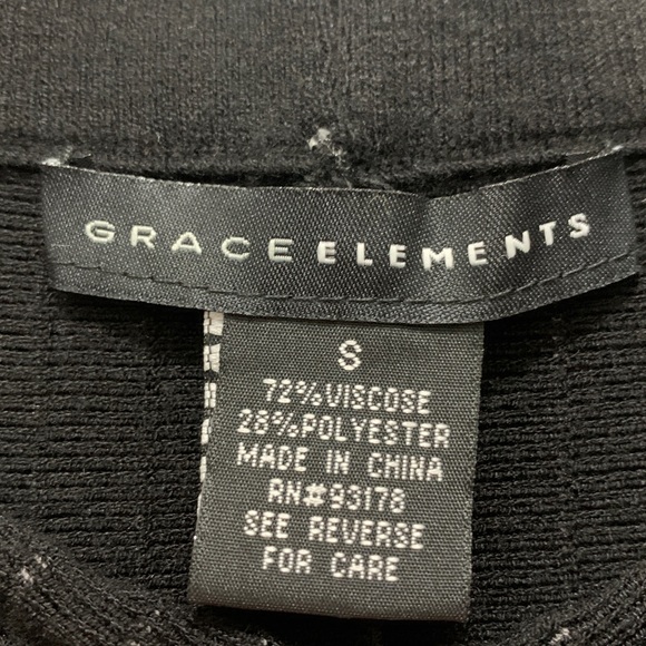 3/$15 Grace Elements Black A-Line Knit Skirt with Gray Pinstripes Size Small - Picture 2 of 5